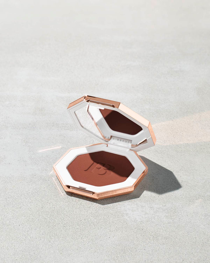 FENTY BEAUTY SUN STALK'R INSTANT WARMTH BRONZER | MOCHA MAMI